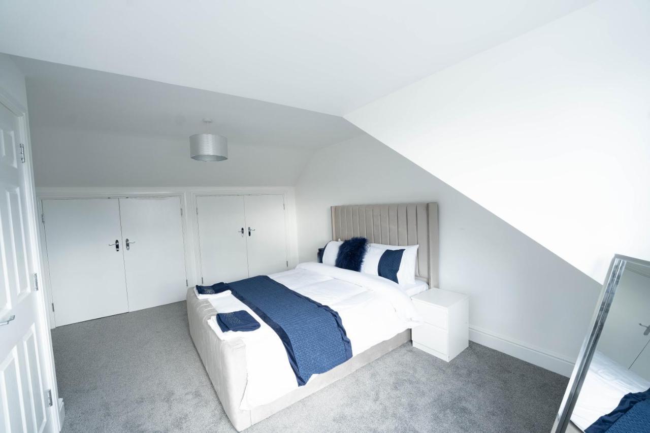 Entire Modern Home With Private Parking For 6/8 Persons Worksop Ngoại thất bức ảnh